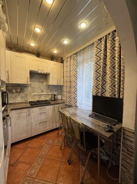 3-к квартира, 1/5 эт., 62м²