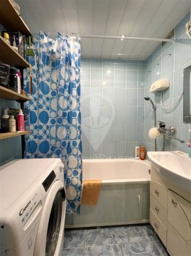 2-к квартира, 3/10 эт., 48м²