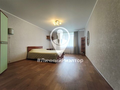 2-к квартира, 1/10 эт., 71м²