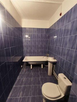 2-к квартира, 1/14 эт., 42м²