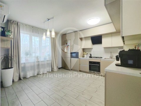 Дом 155м², участок 10 сот.