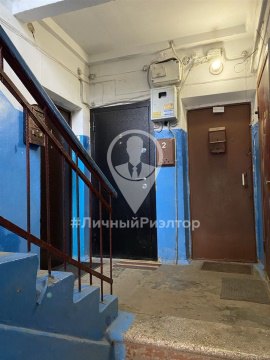 2-к квартира, 1/2 эт., 42м²