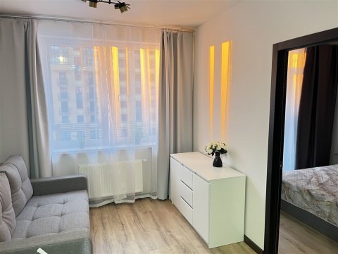 1-к квартира, 4/17 эт., 32м²