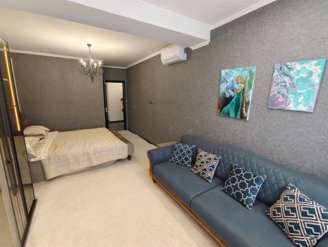 2-к квартира, 2/10 эт., 74м²