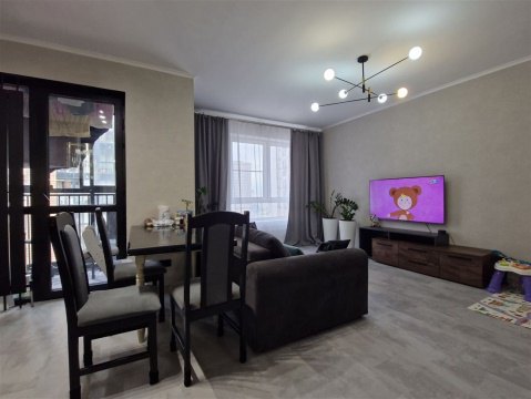 3-к квартира, 11/19 эт., 77м²