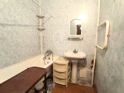 2-к квартира, 5/9 эт., 65м²