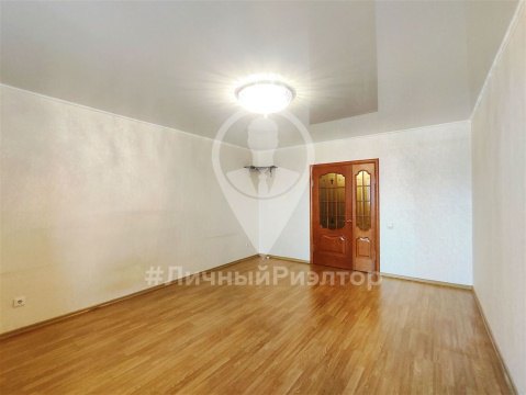 2-к квартира, 8/10 эт., 80м²