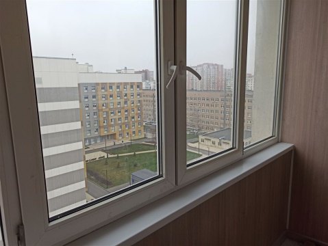 2-к квартира, 10/10 эт., 57м²